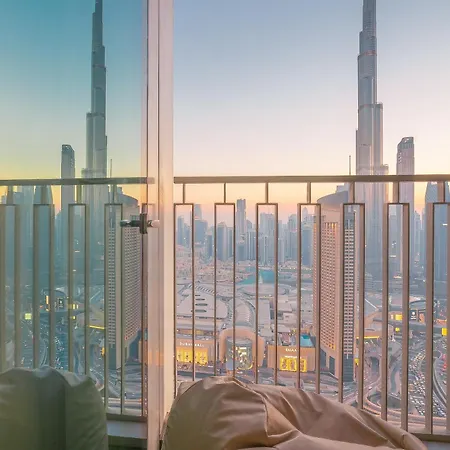 Burj View, Dubai Mall Walk, Big Pool Burj View Exterior photo