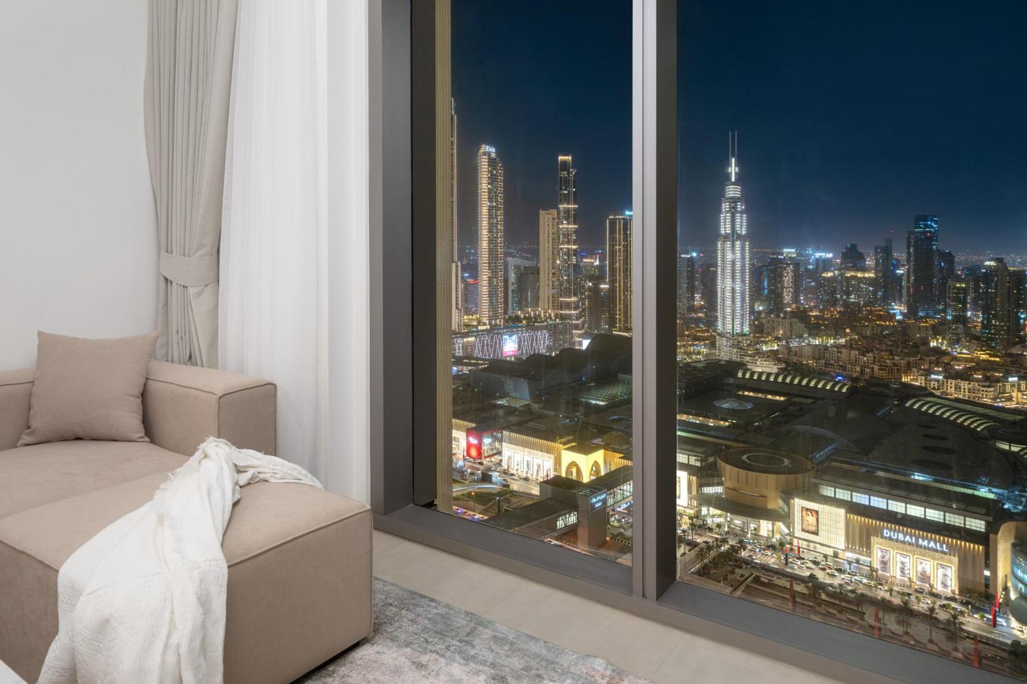 Burj View, Mall Walk, Big Pool Burj View Apartment *