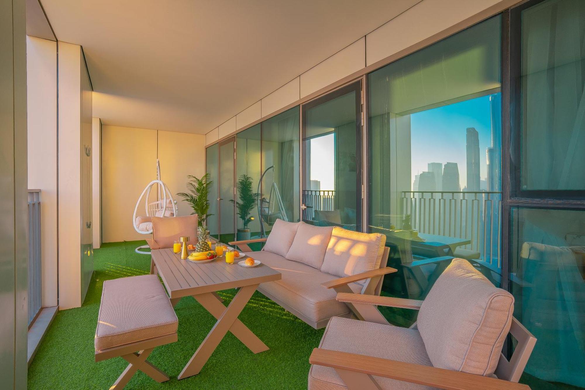 Burj View, Mall Walk, Big Pool Burj View Apartment